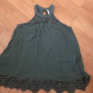 Women olive top